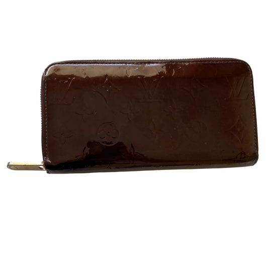Louis Vuitton monogram vernis zippy wallet CA5008 Authentic with coa
