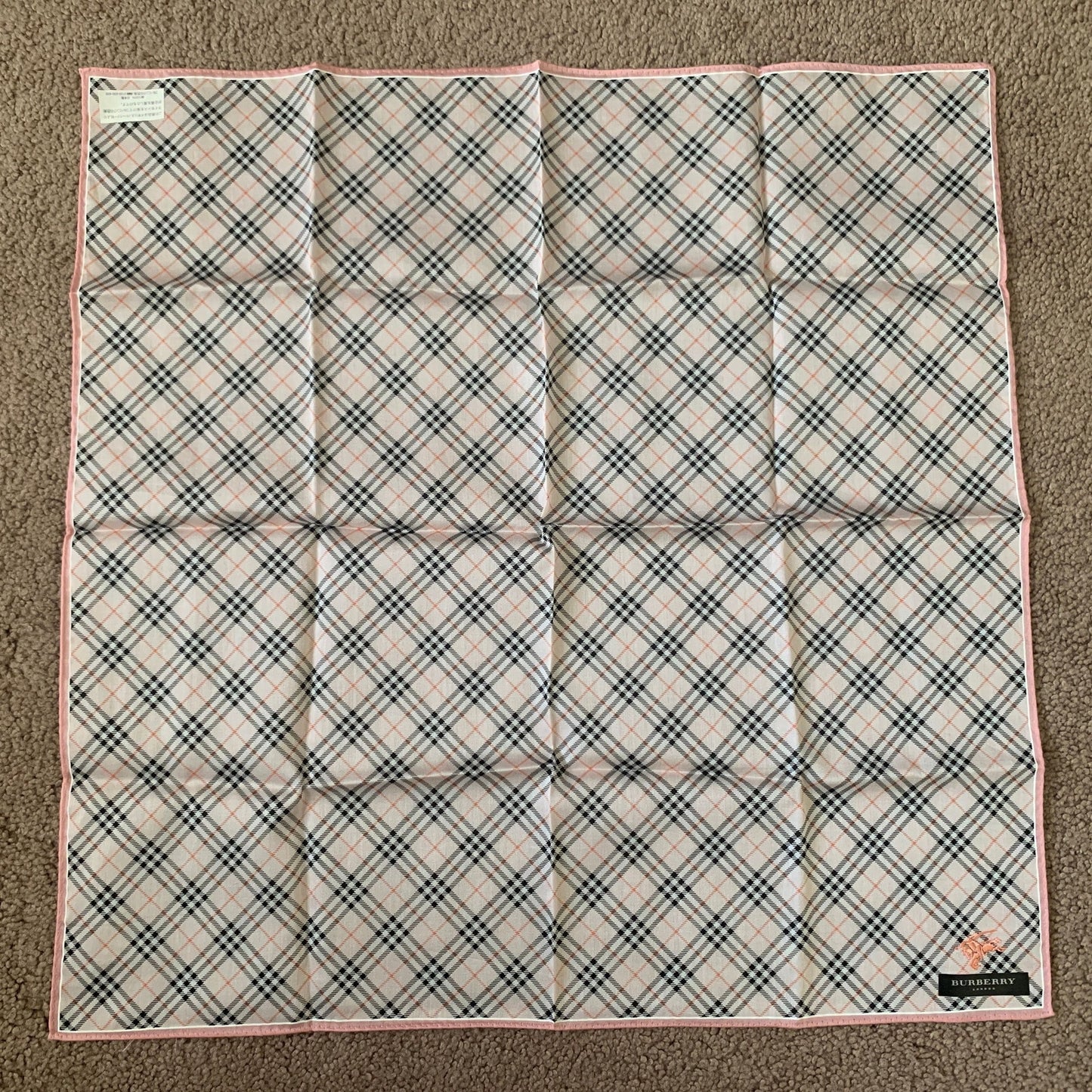 BB1009 Burberry new unused nova check cotton handkerchief scarf foulard