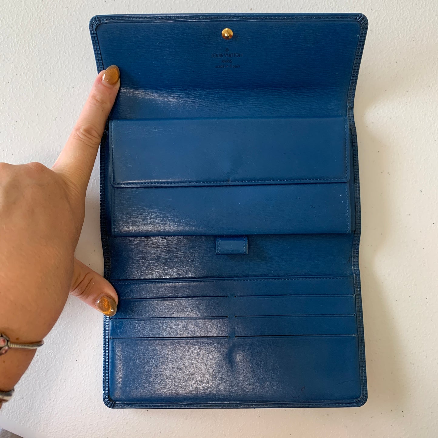 Louis Vuitton epi leather blue long wallet CA0972authentic with COA