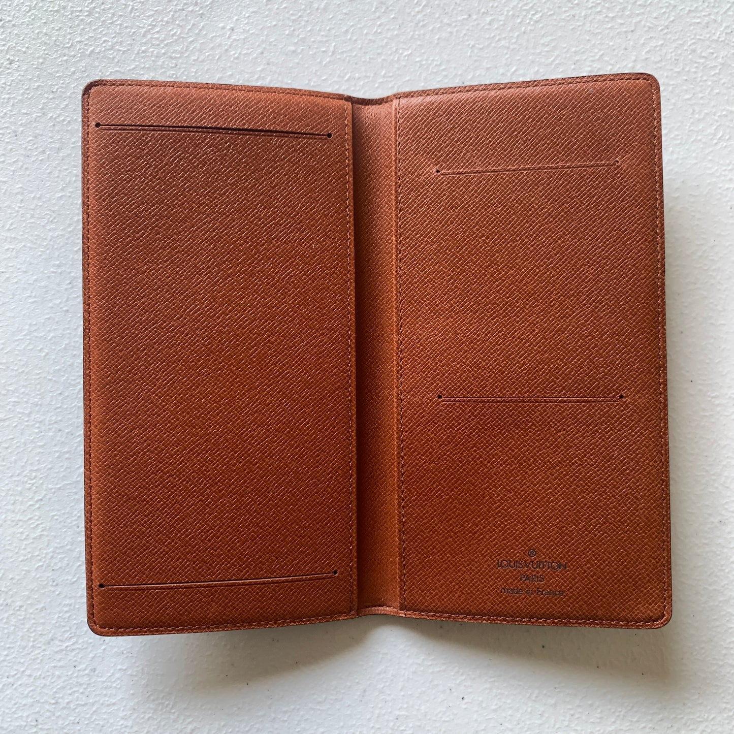 Louis Vuitton monogram unisex passport card holder wallet MI0964 Authentic with COA