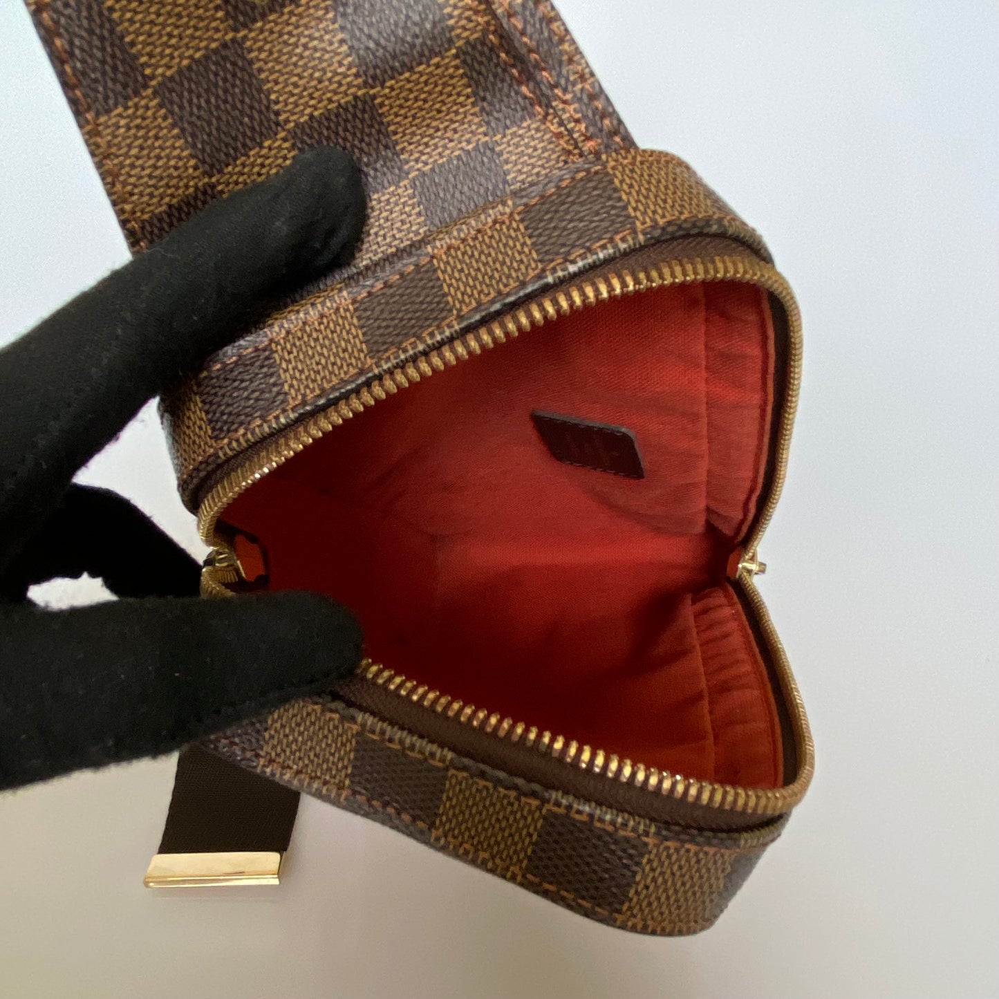 Louis Vuitton unisex damier bum sling bag CA1024 Authentic with COA 8x4.5x2.5