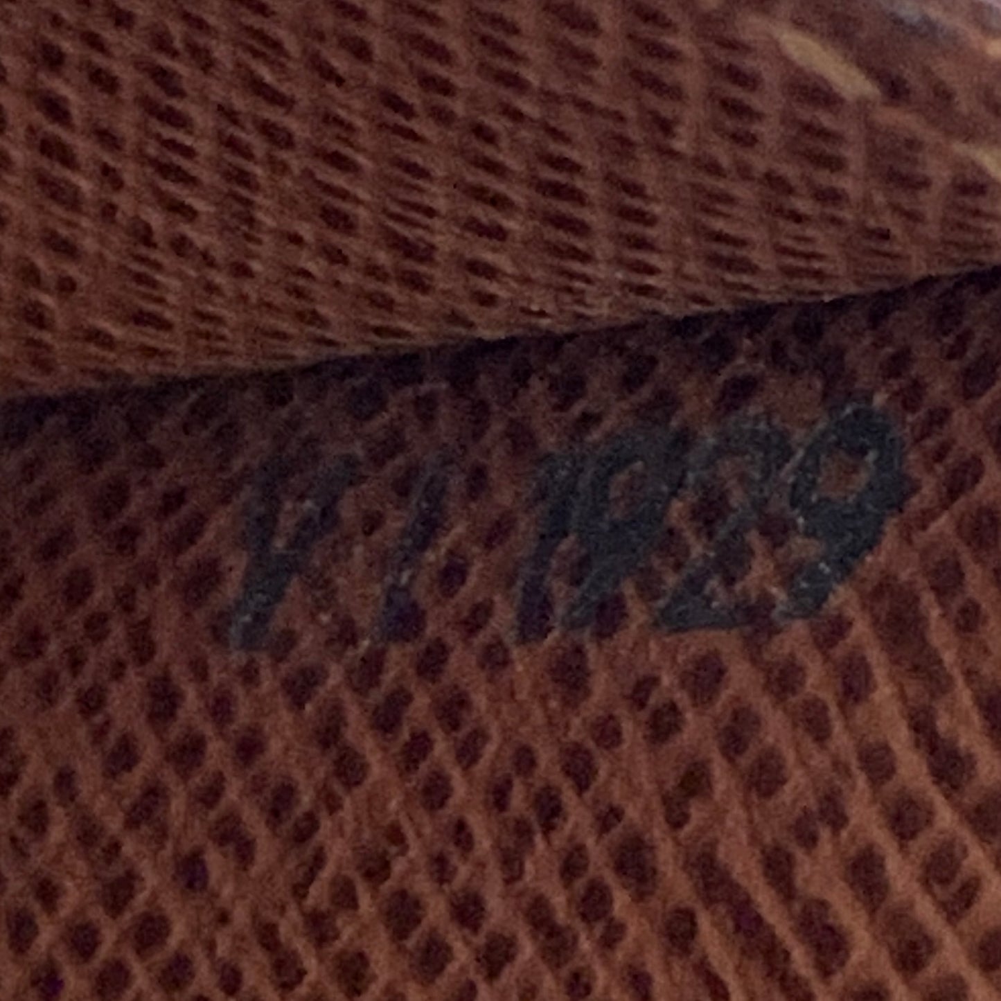 Louis Vuitton monogram shoulder bag VI1929 authentic with COA