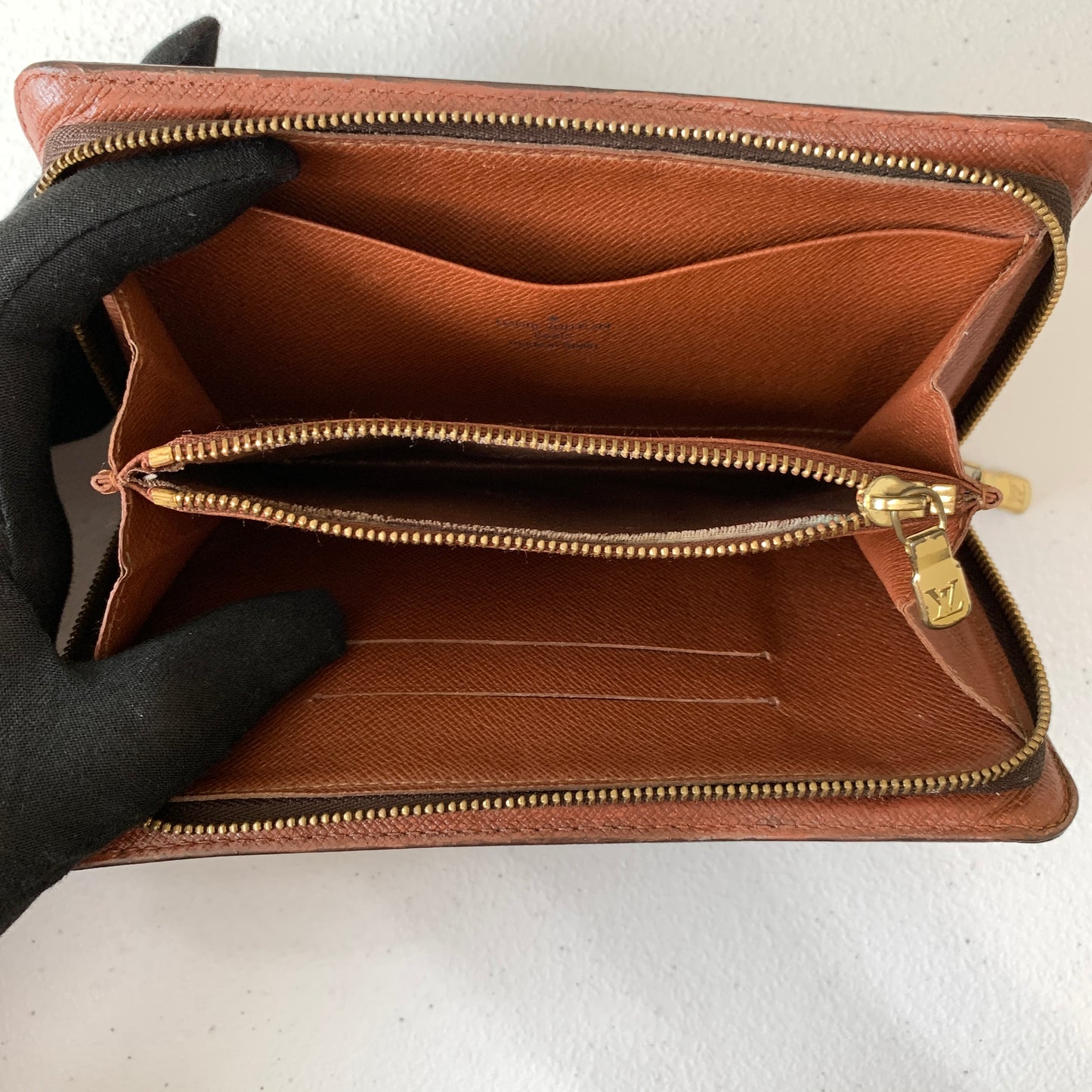 Louis Vuitton monogram zippy long wallet ca0030 authentic with COA