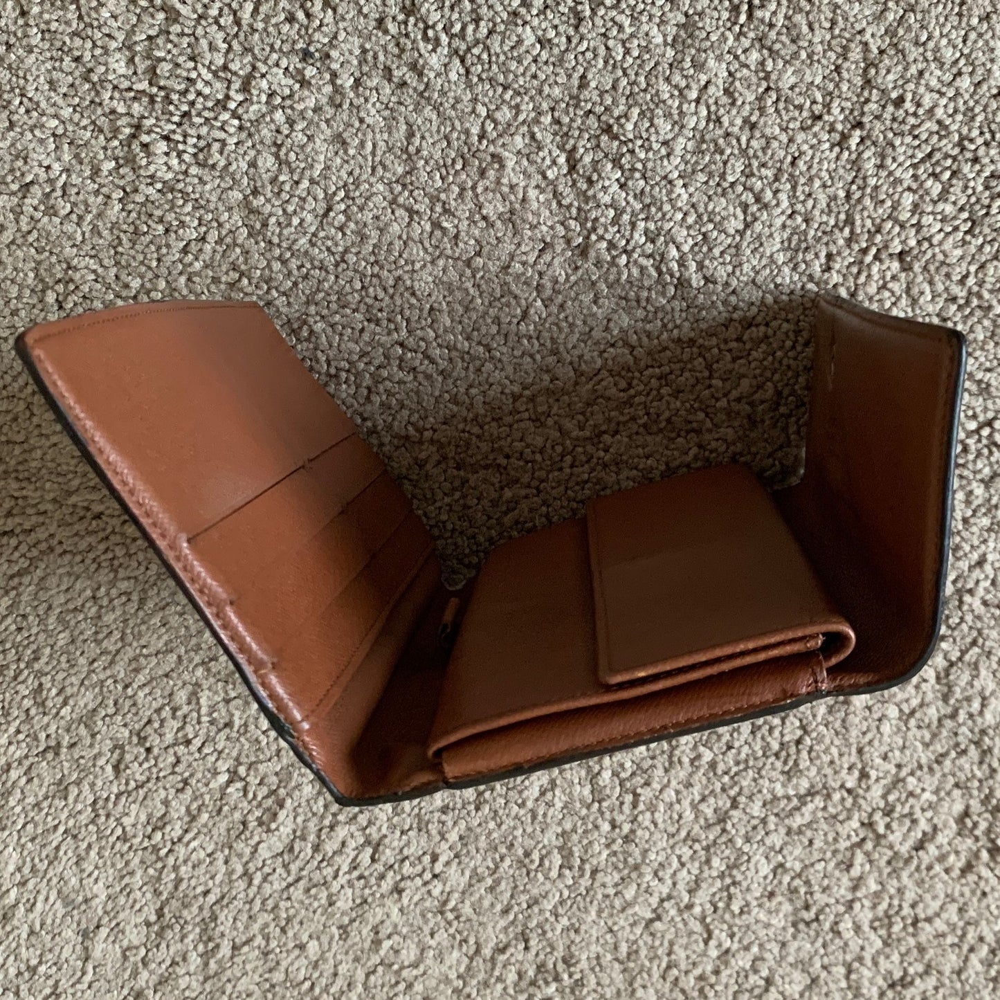 LV1016 Louis Vuitton women's long Sarah monogram wallet