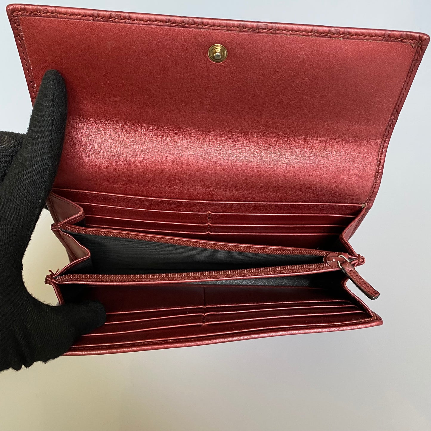 Gucci GG monogram long heart long leather wallet Authentic with COA 7.5x4