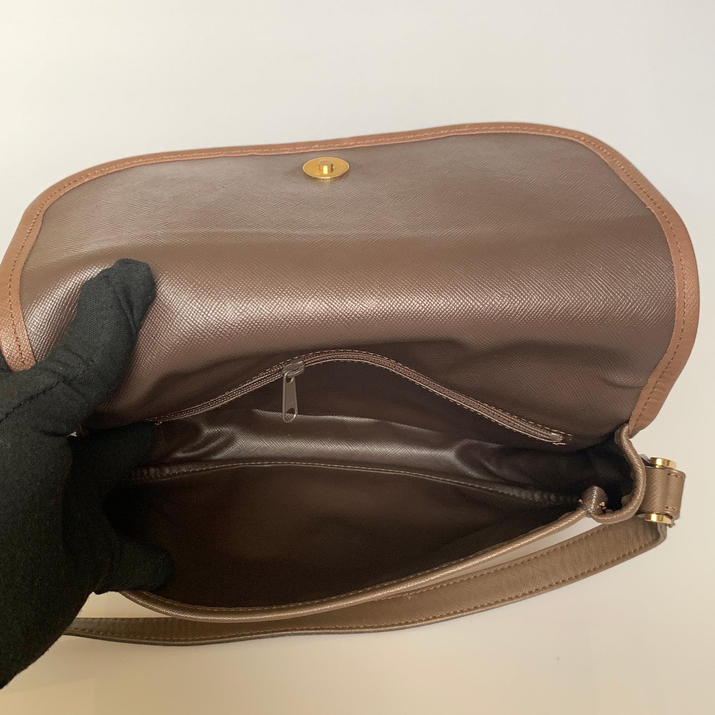 Burberry vintage nuova check crossbody bag Authentic with COA