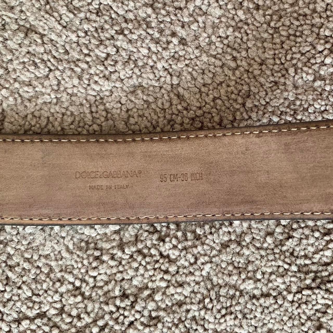 Authentic Dolce & Gabbana first line unisex vintage pre owned dark brown leather DG logo belt size 95cm/38”