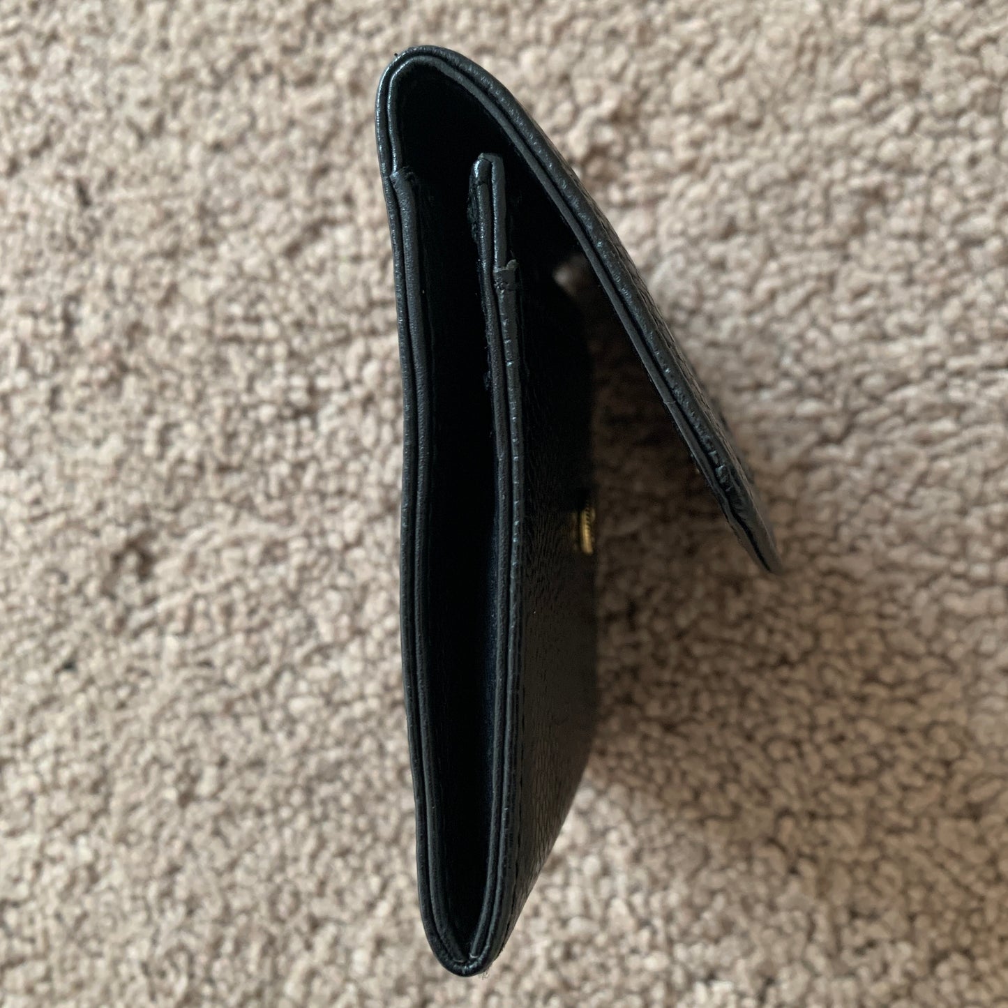 Authentic Chanel unisex caviar black leather coin wallet with authenticity card