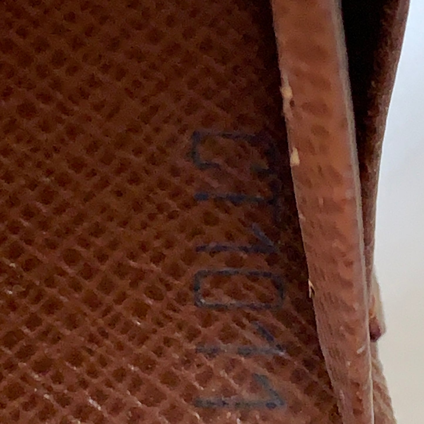 Louis Vuitton brown monogram Wallet CT1011 authentic with COA