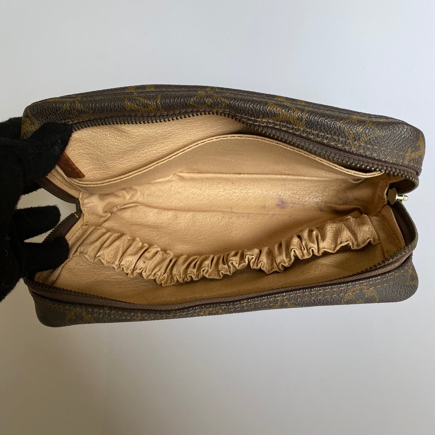 Louis Vuitton monogram cosmetic make up pouch bag 23 Authentic with COA