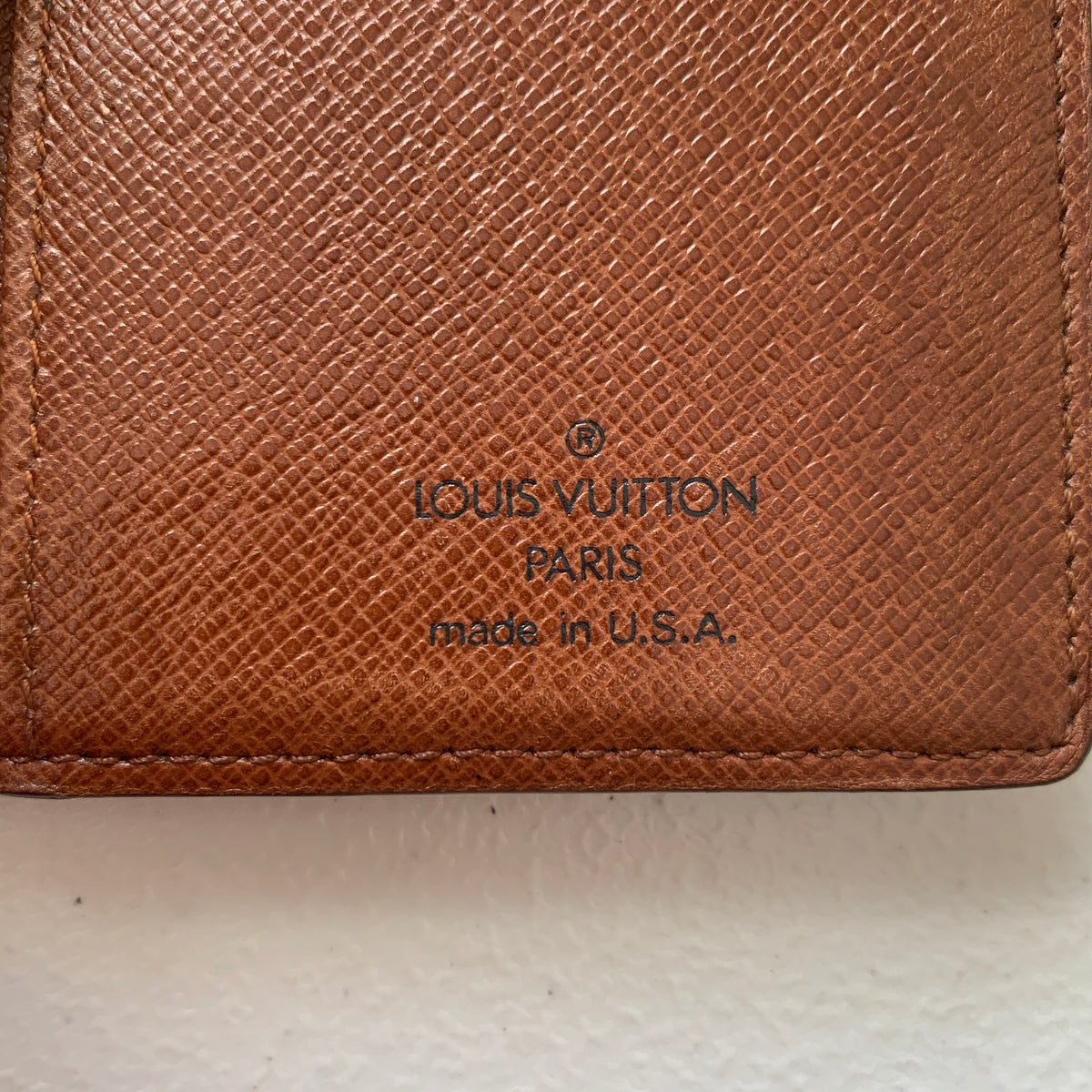 Louis Vuitton monogram kisslock wallet SD1917 Authentic with COA 5.2x3.6