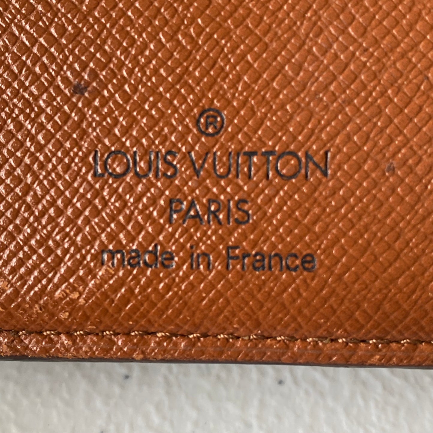 Louis Vuitton monogram kiss lock wallet MI0948 Authentic with COA