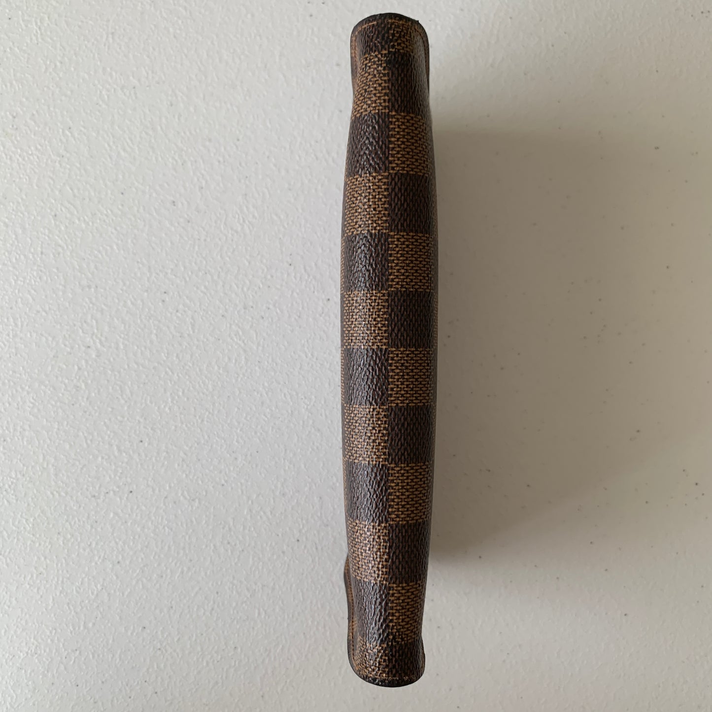 Louis Vuitton damier zippy wallet ca0073 authentic with COA 3.8x7.3”