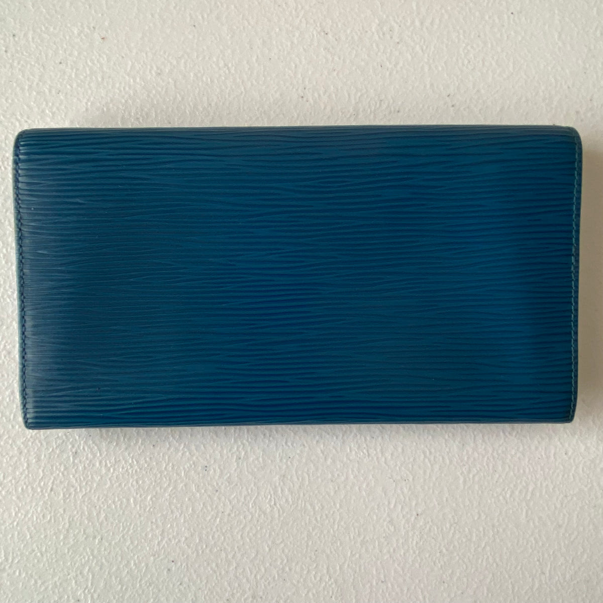 Louis Vuitton blue Epi leather long wallet CA1926 Authentic with COA 7x4.1