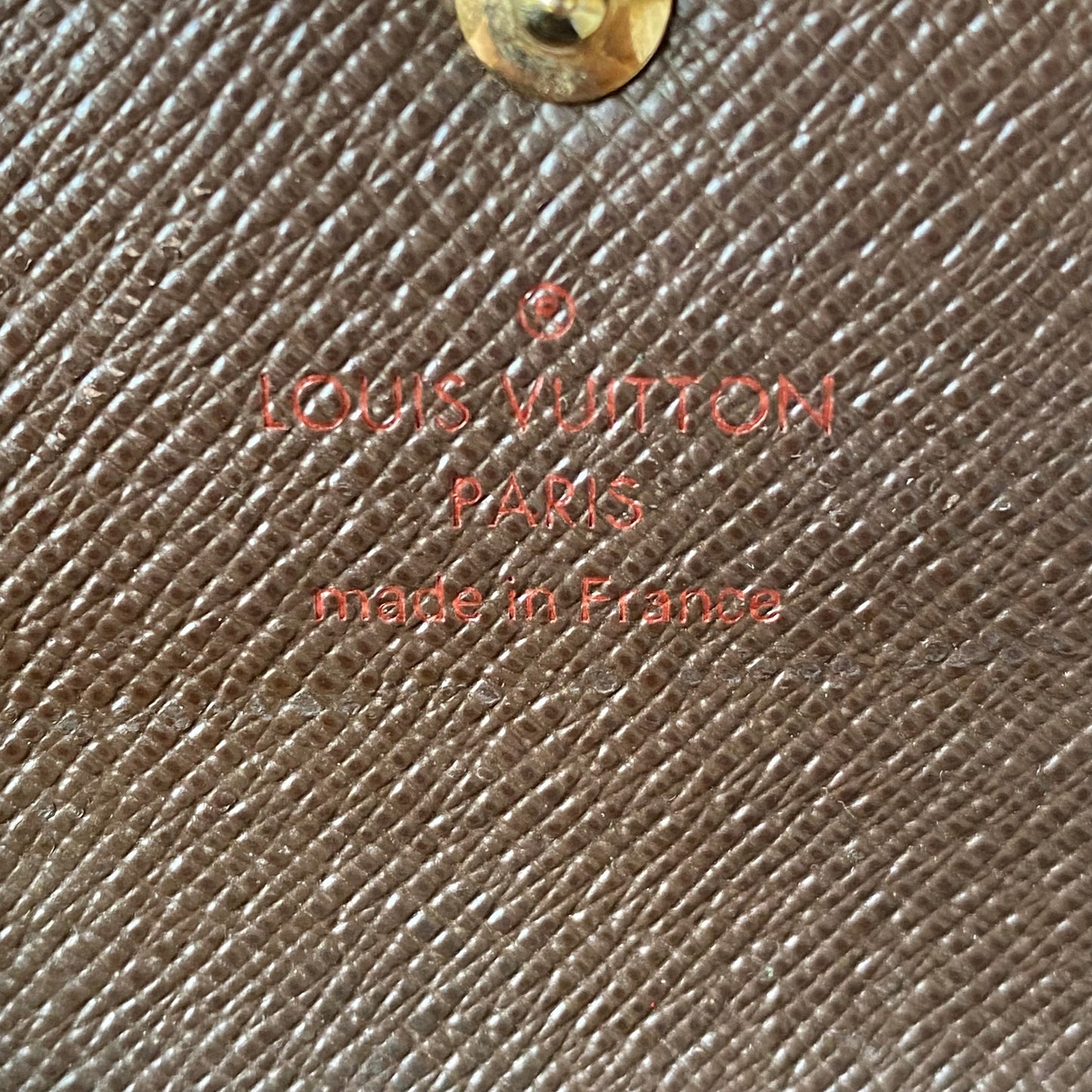 Louis Vuitton damier 4 ring key case Authentic with COA