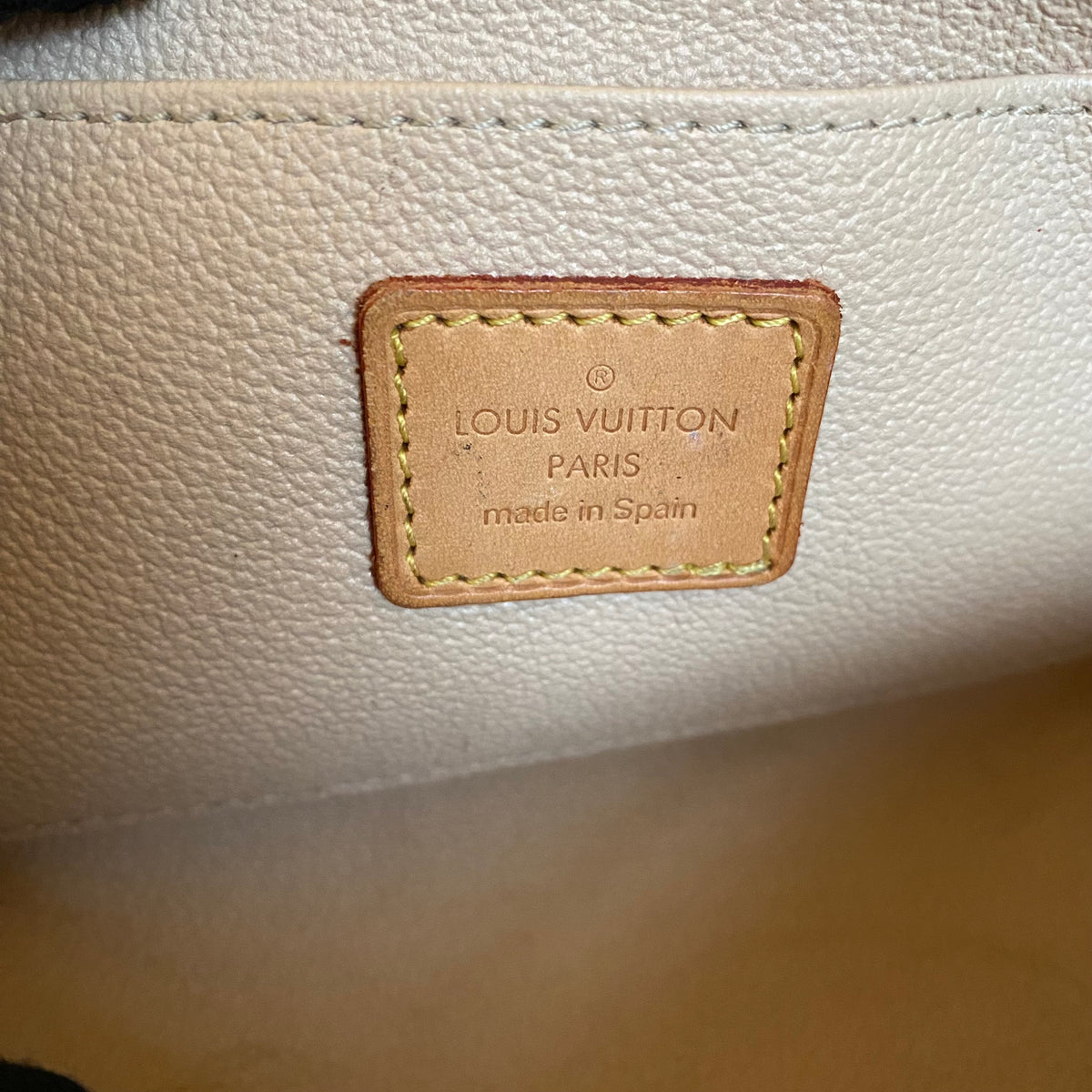 Louis Vuitton monogram cosmetic pouch CA0074 Authentic with COA 7.5x4.7