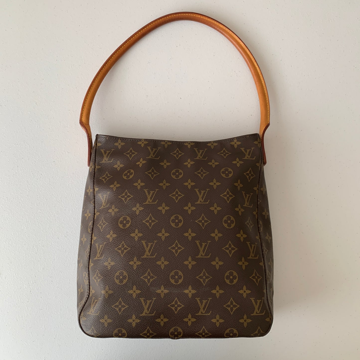 Louis Vuitton monogram looping shoulder bag authentic with COA