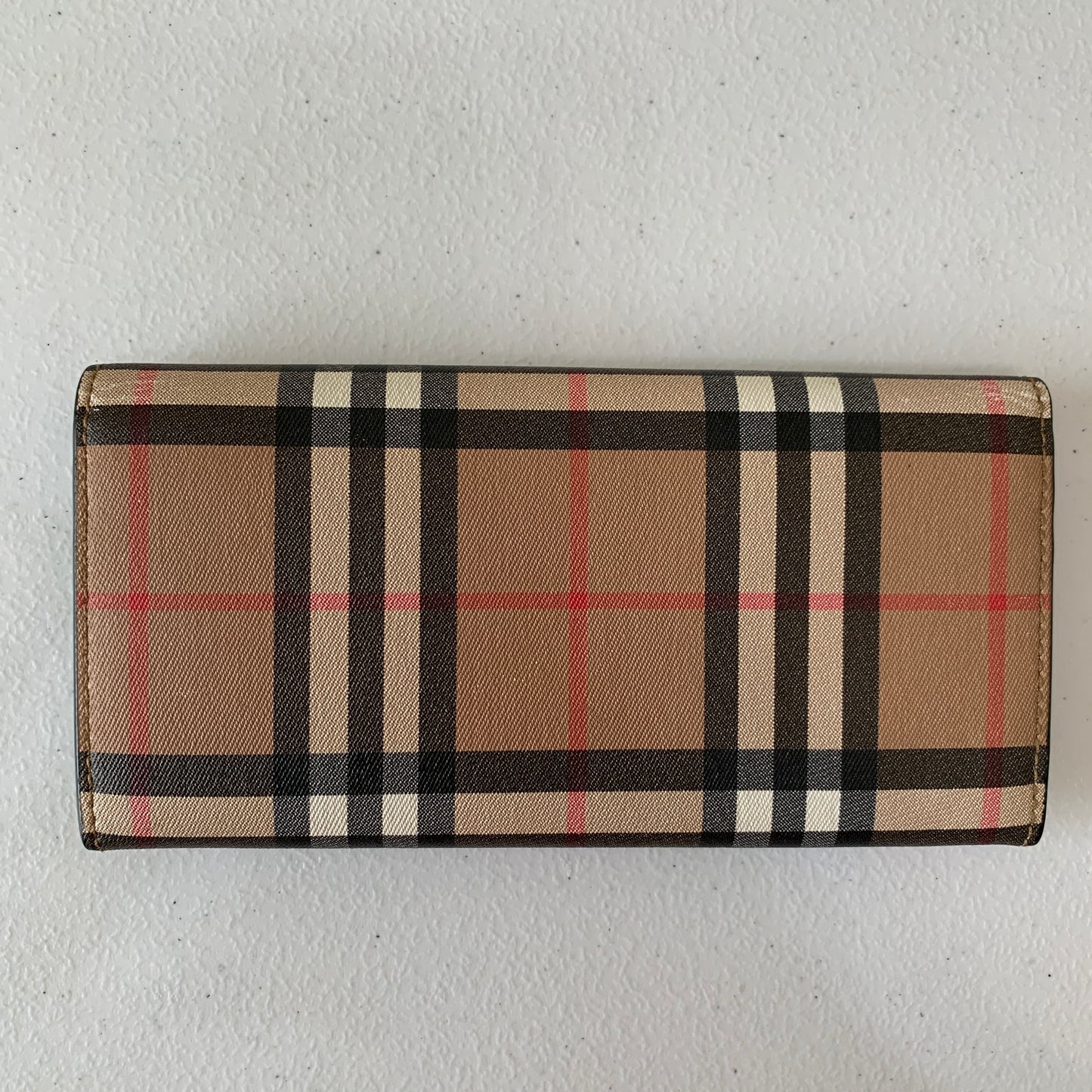 Burberry women’s check long wallet authentic with COA 3.6x7.5”