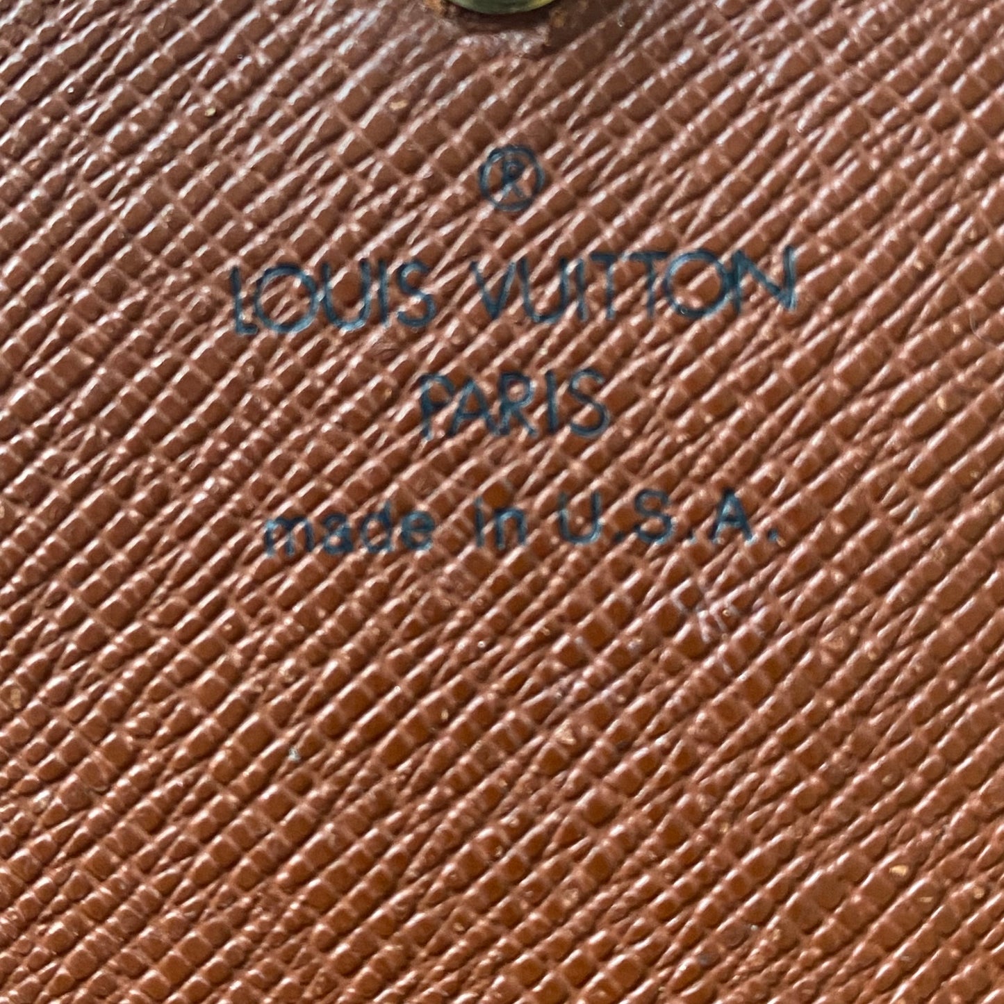 Louis Vuitton monogramwallet SD0051 Authentic with coa