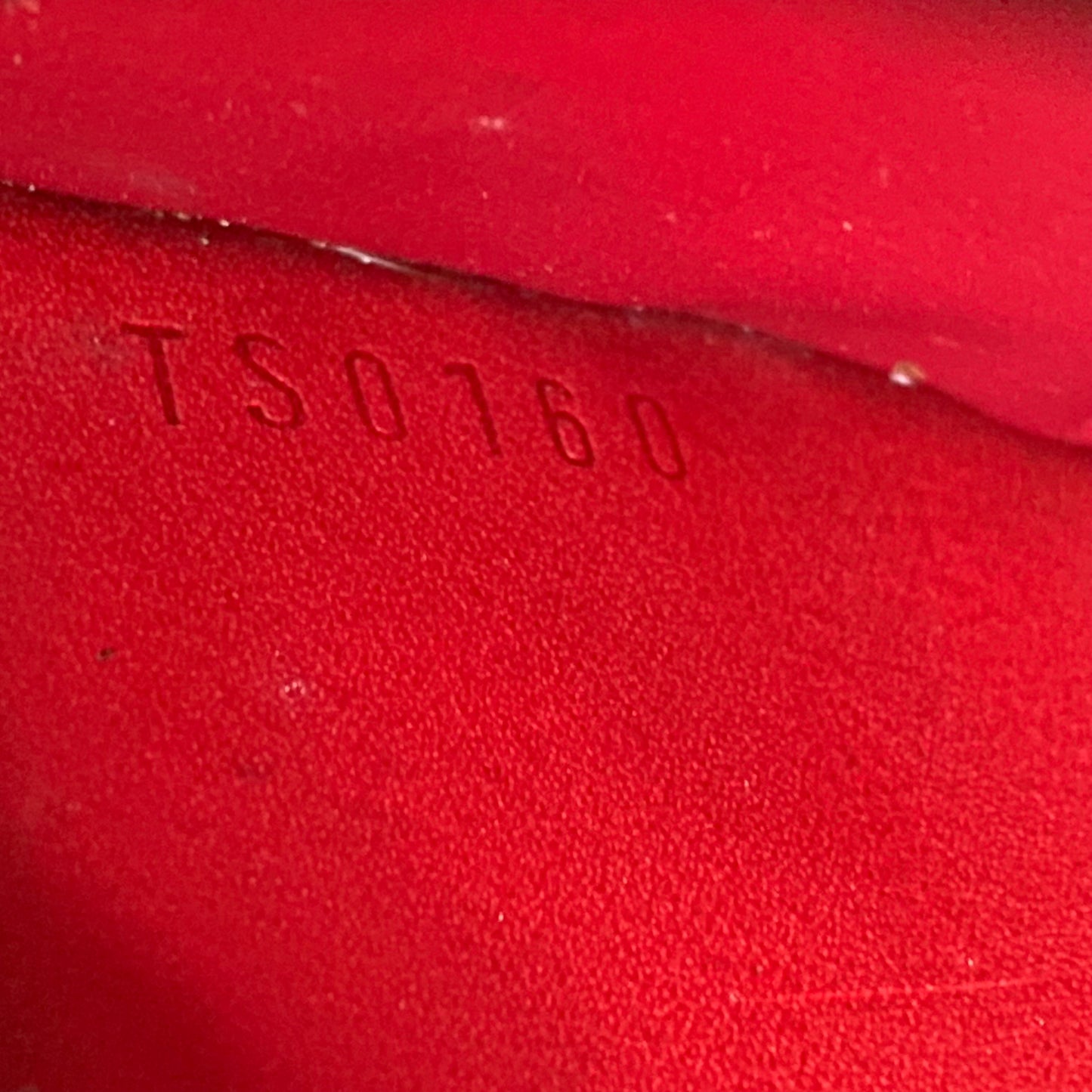 Louis Vuitton red monogram vernis Sarah long wallet TS0760 Authentic with COA box dusty
