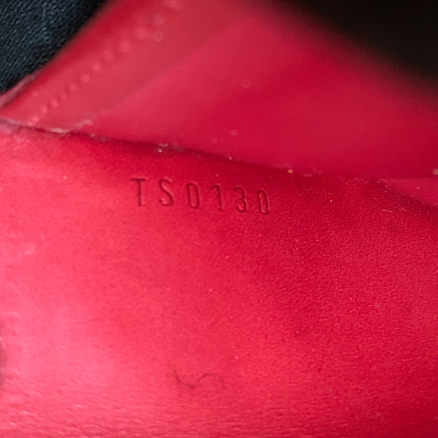 Louis Vuitton red Vernis monogram TS0730 long wallet Authentic with COA