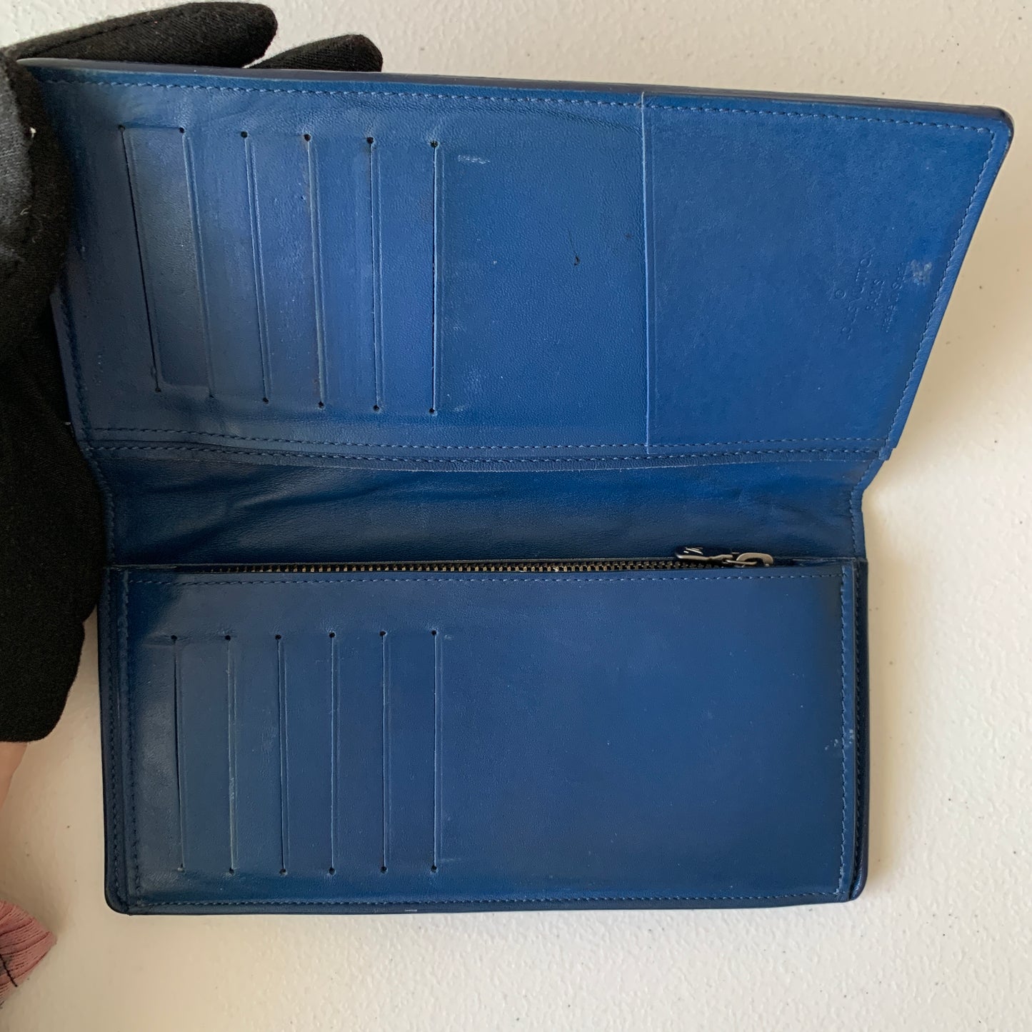 Louis Vuitton damier Blue leather brazza wallet CA0134 authentic with COA 3.8x