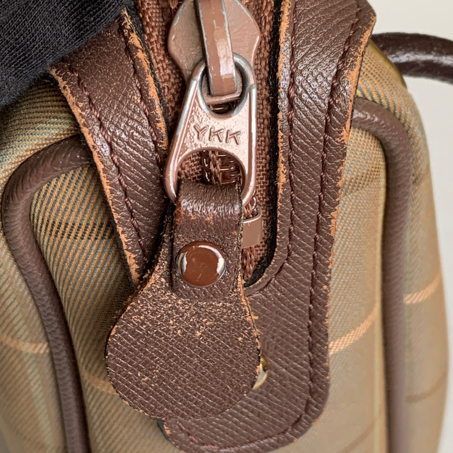 Burberry vintage check crossbody bag authentic with COA 10x6.7x2.5