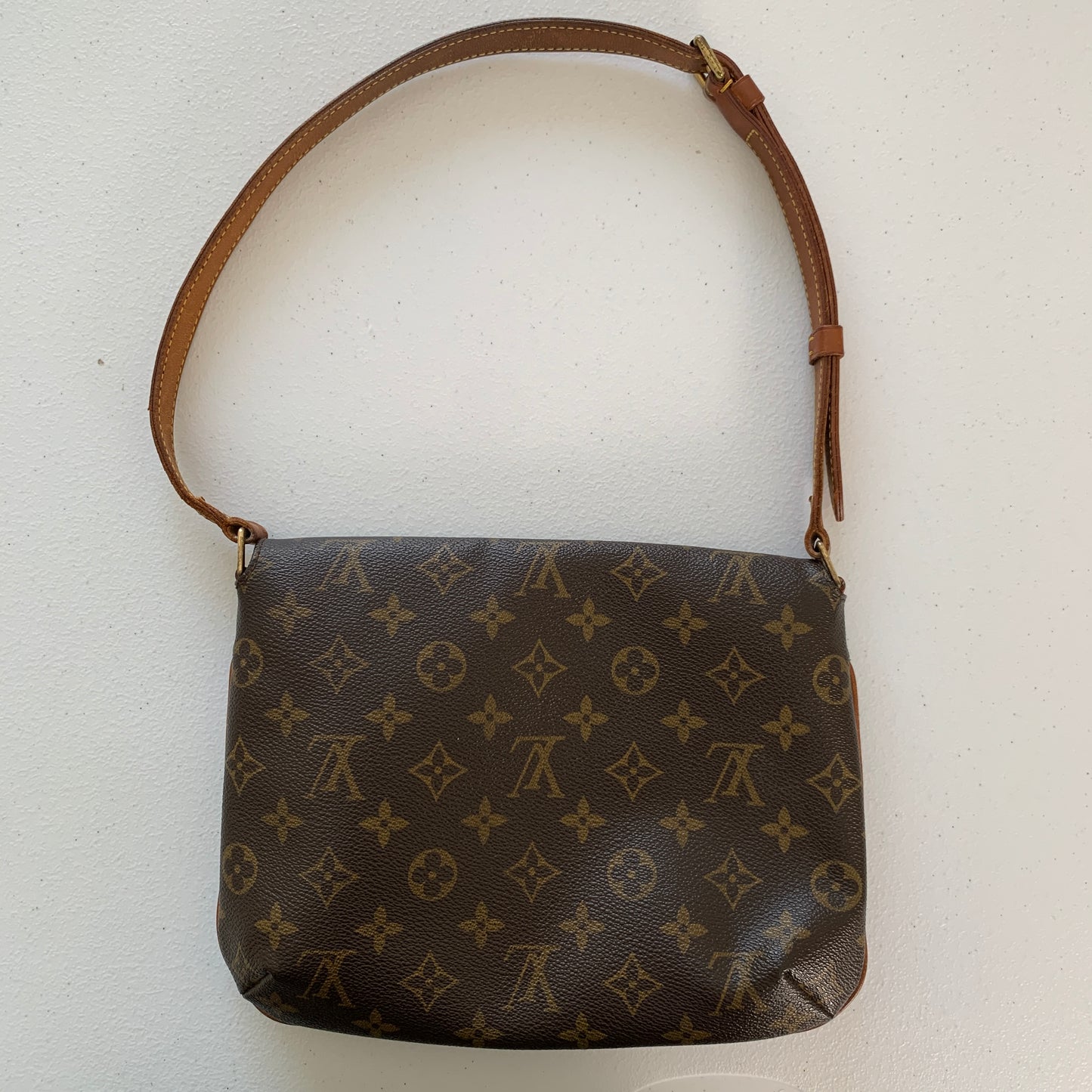 Louis Vuitton monogram musette tango shoulder bag authentic with COA