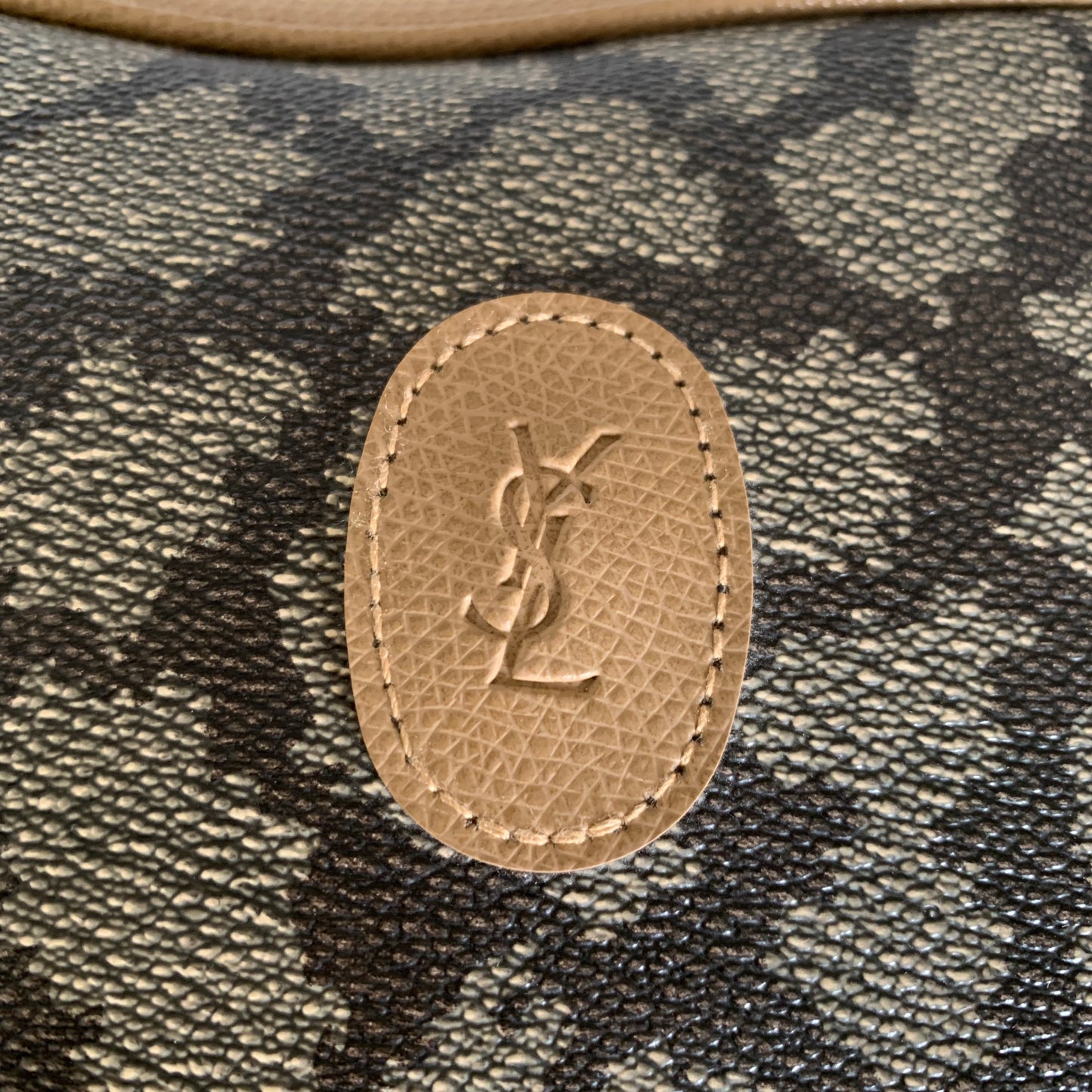 Yves Saint Laurent vintage ysl logo pouch authentic with COA 10.5x8x2.5
