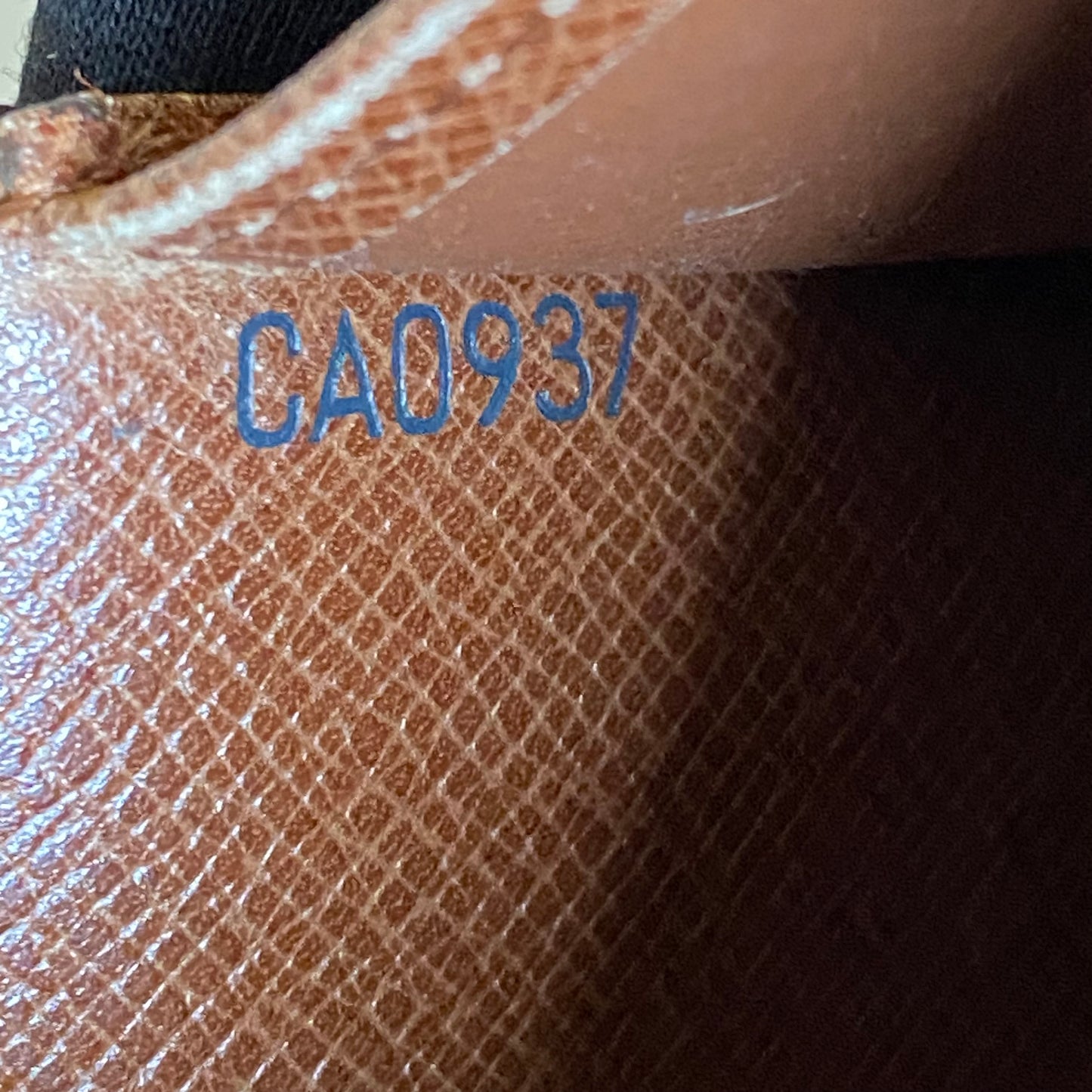 Louis Vuitton monogram card holder CA0937 Authentic with COA