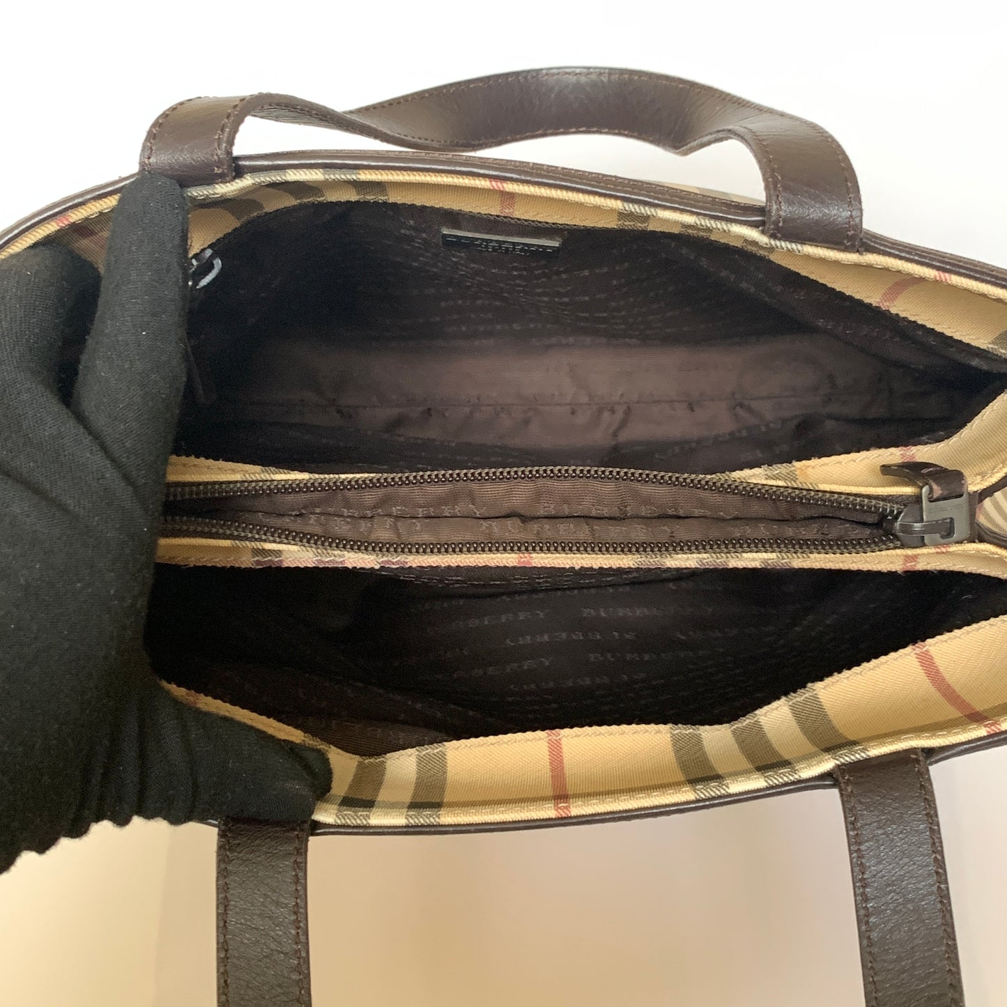 Burberry classic check tote bag authentic with coa