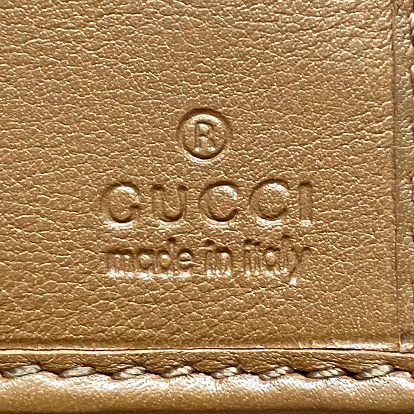 Gucci monogram beige leather long wallet authentic with coa box