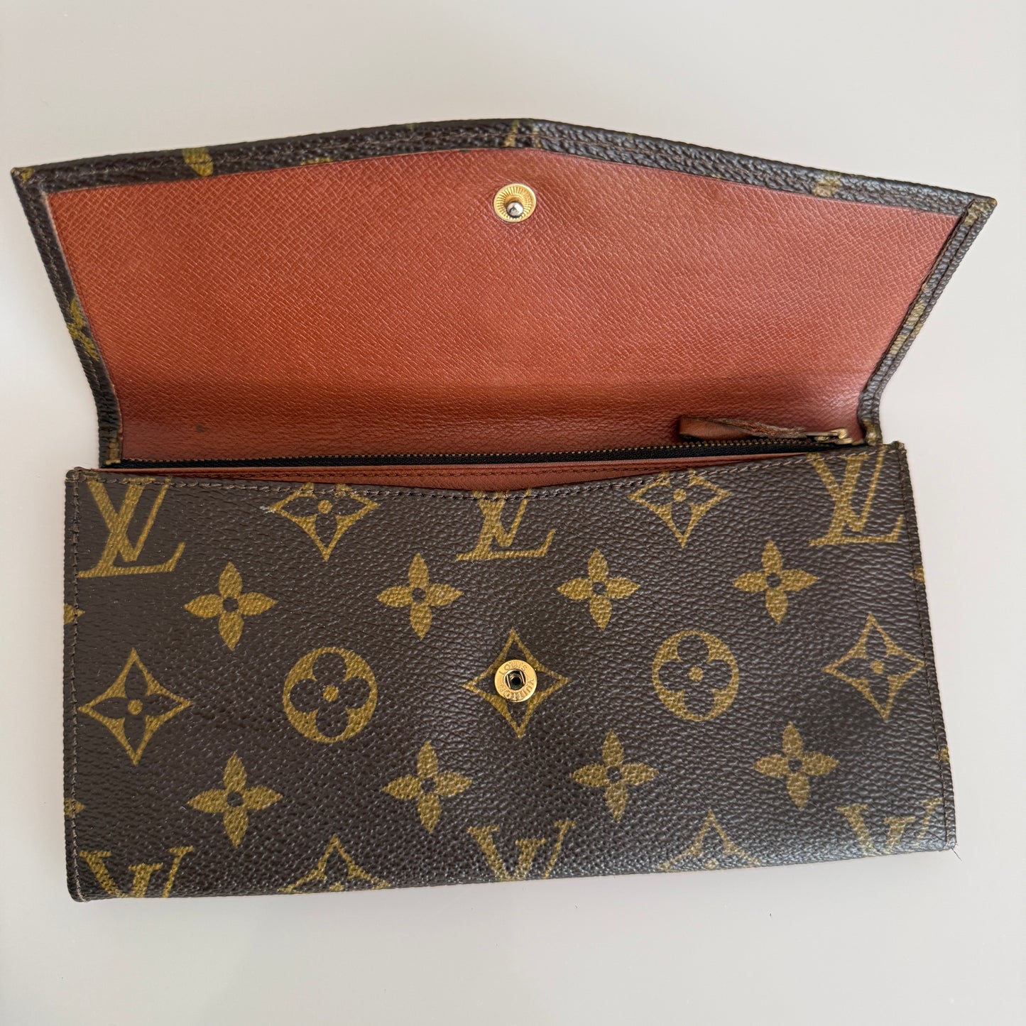 Louis Vuitton monogram long wallet with flap authentic with COA
