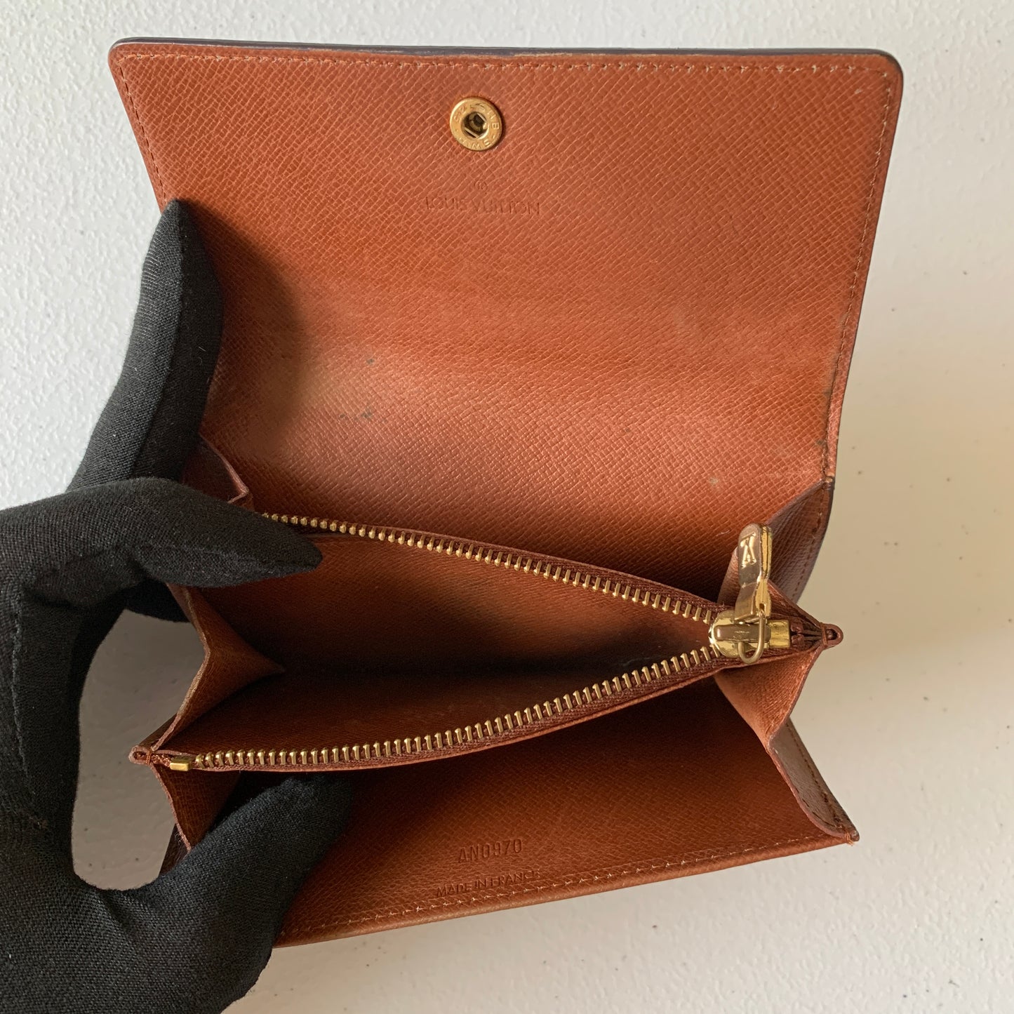 Louis Vuitton monogram wallet authentic AN0970 with COA