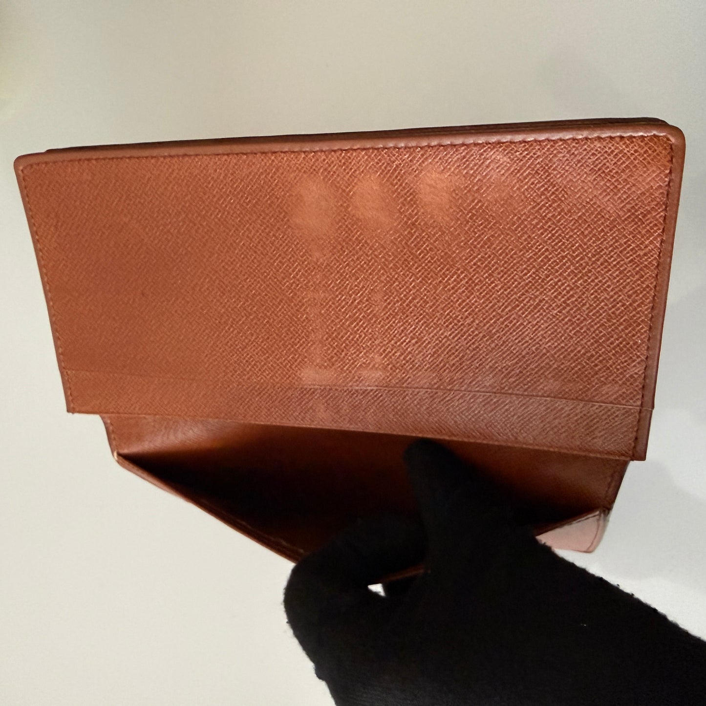 Louis Vuitton monogram card holder wallet unisex authentic with COA CT0982