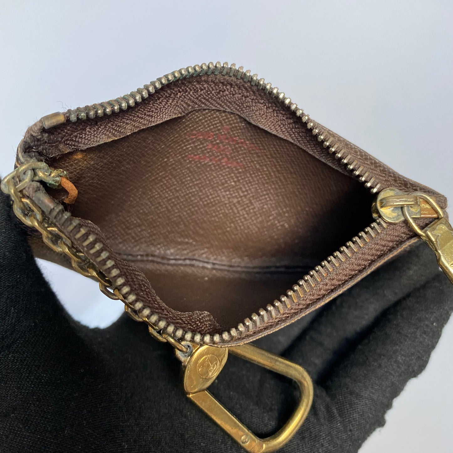Louis Vuitton damier key pouch case CA0098 Authentic with COA