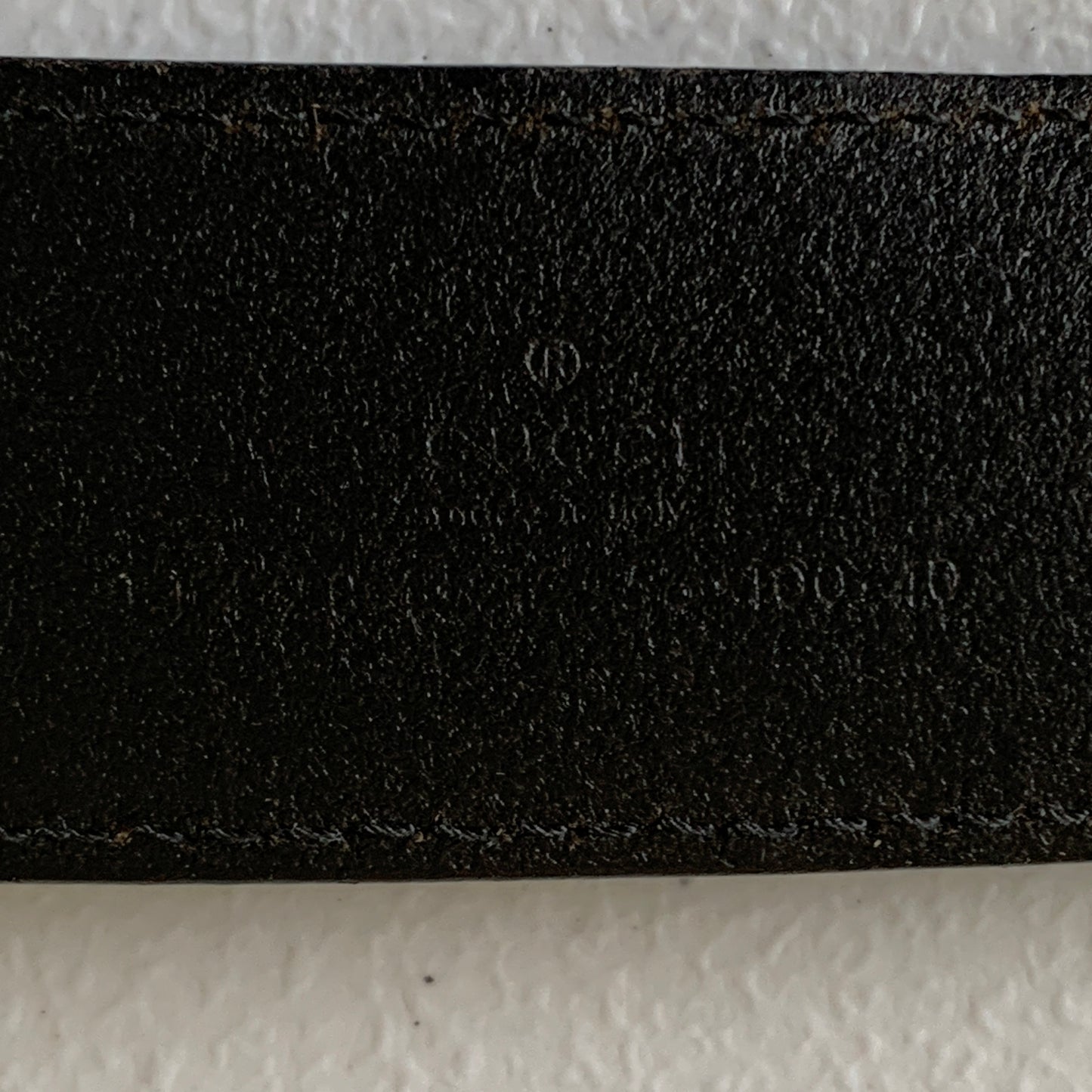 Gucci black leather belt 100 cm 40 inch unisex authentic with COA