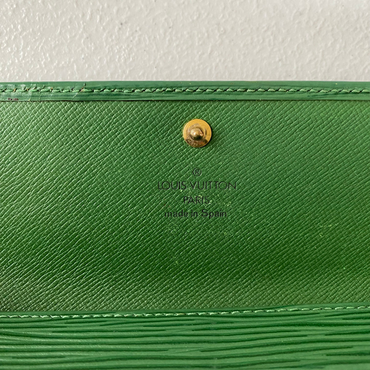 Louis Vuitton green Epi leather long wallet CA0996 Authentic with COA 7.4x4.2
