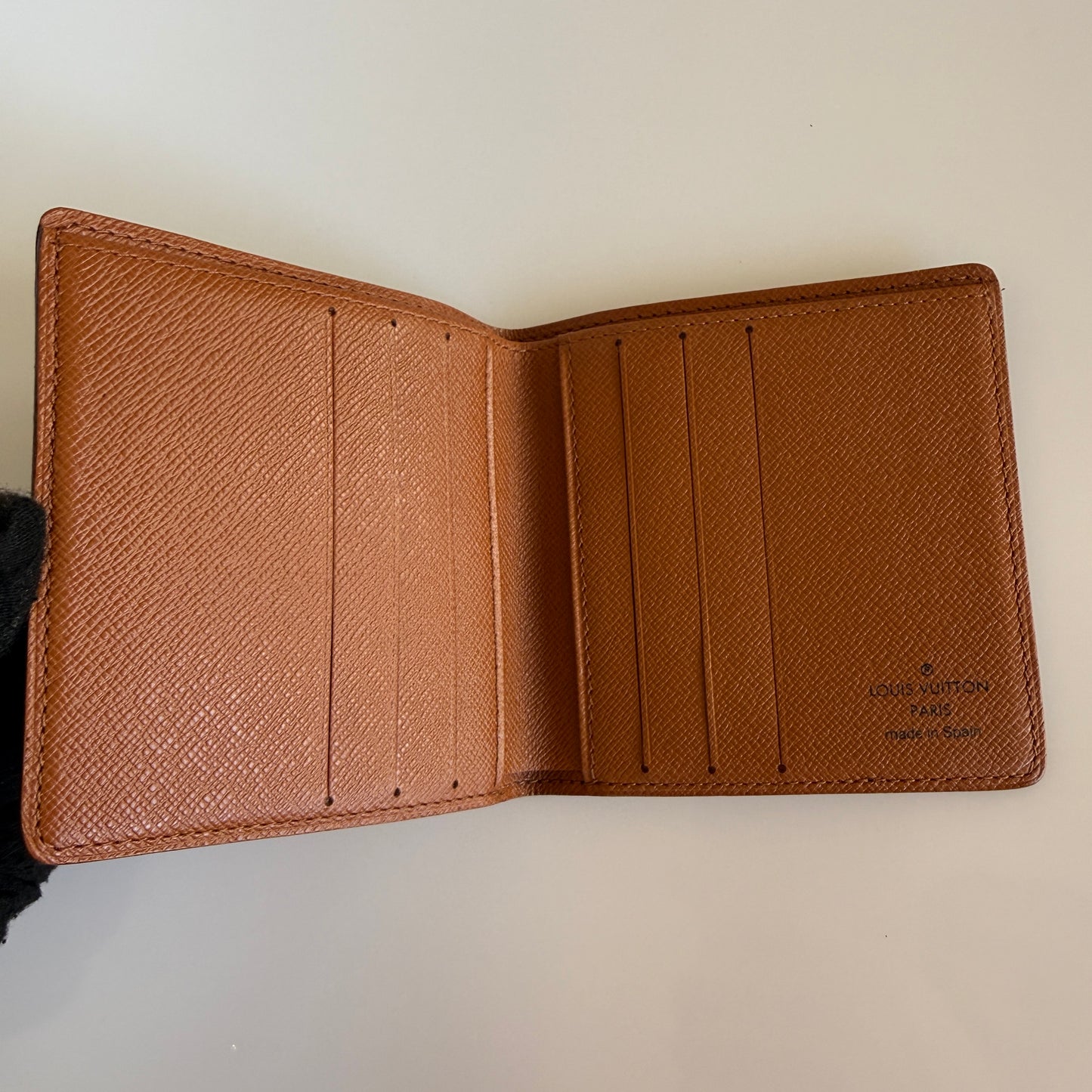 Louis Vuitton monogram men’s bifold wallet authentic with COA CA1908