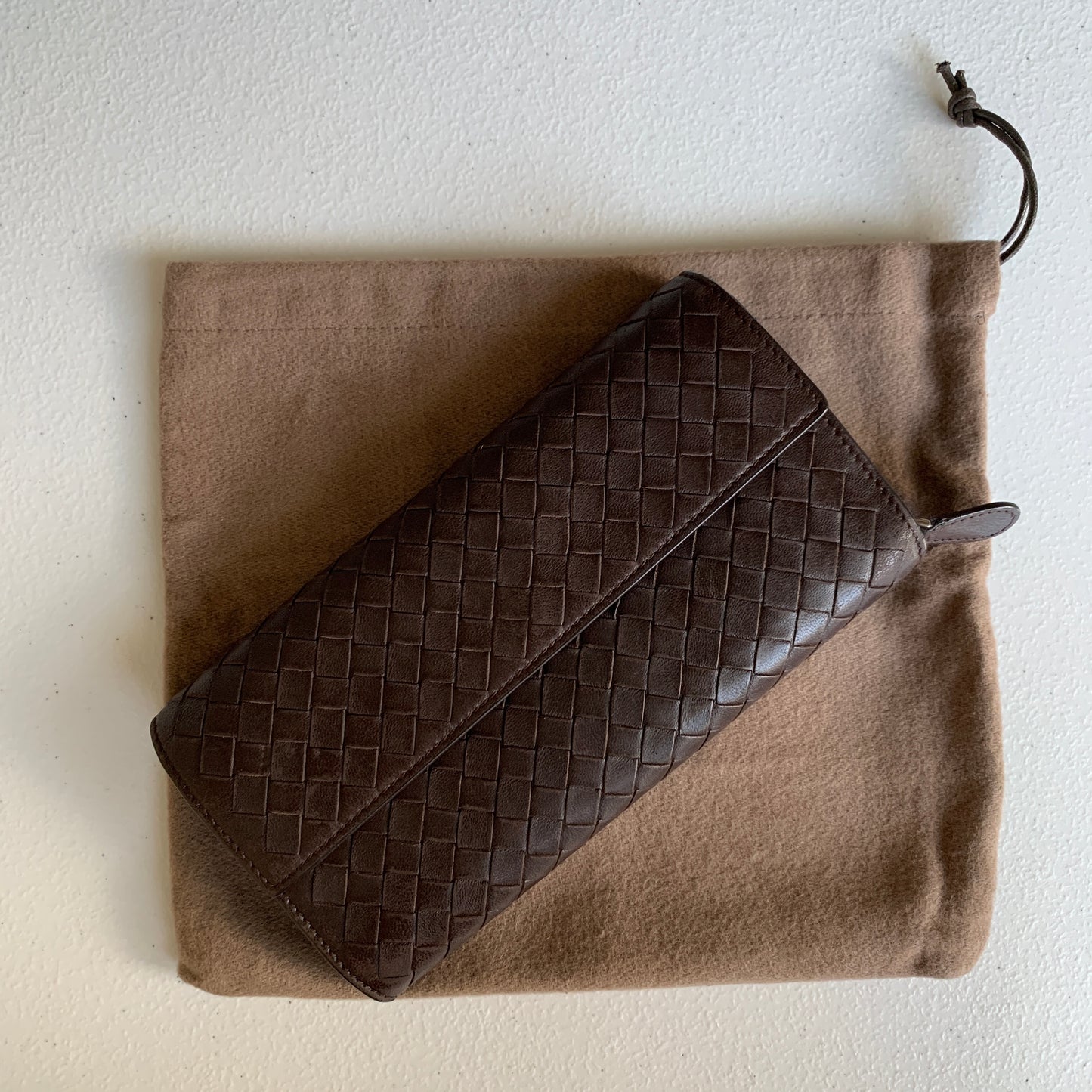 Bottega veneta brown intrecciata long leather wallet authentic with COA 7.5x4.2