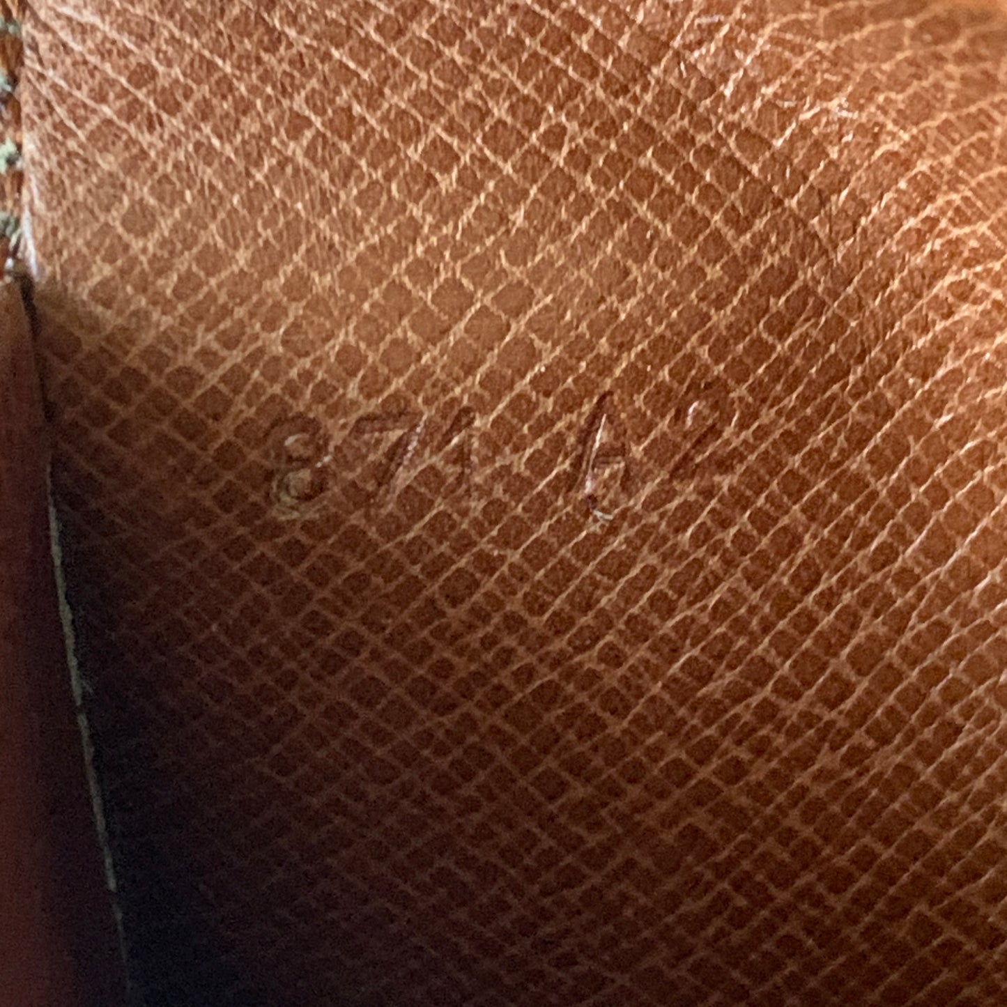 Louis Vuitton monogram Elise wallet 871A2 authentic with COA