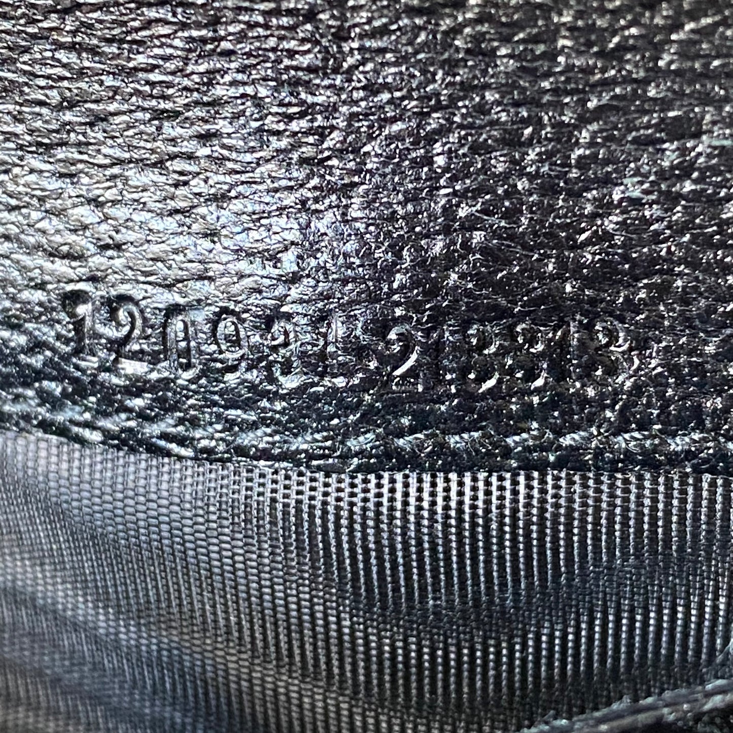 Gucci monogram black long wallet Authentic with COA