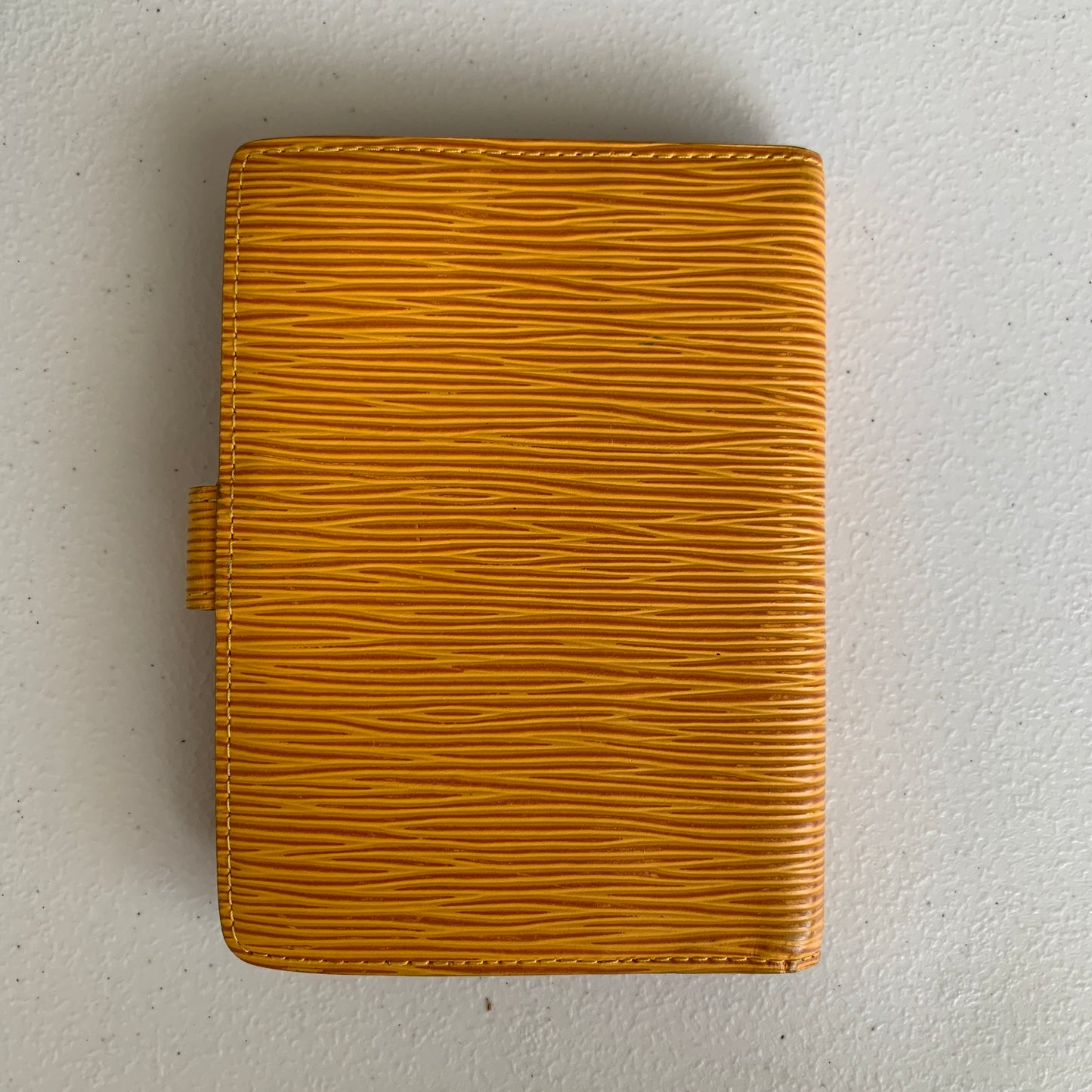 Louis Vuitton yellow Epi leather Agenda CA0957 authentic with COA