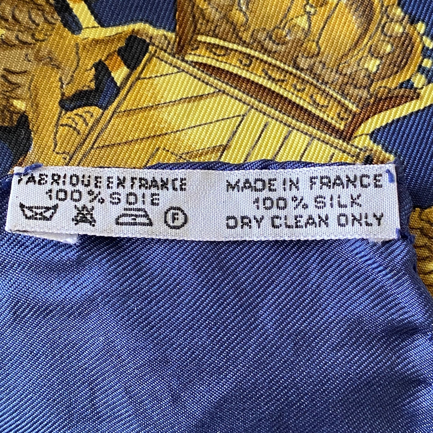 Hermes 90 cm large silk scarf authentic with COA