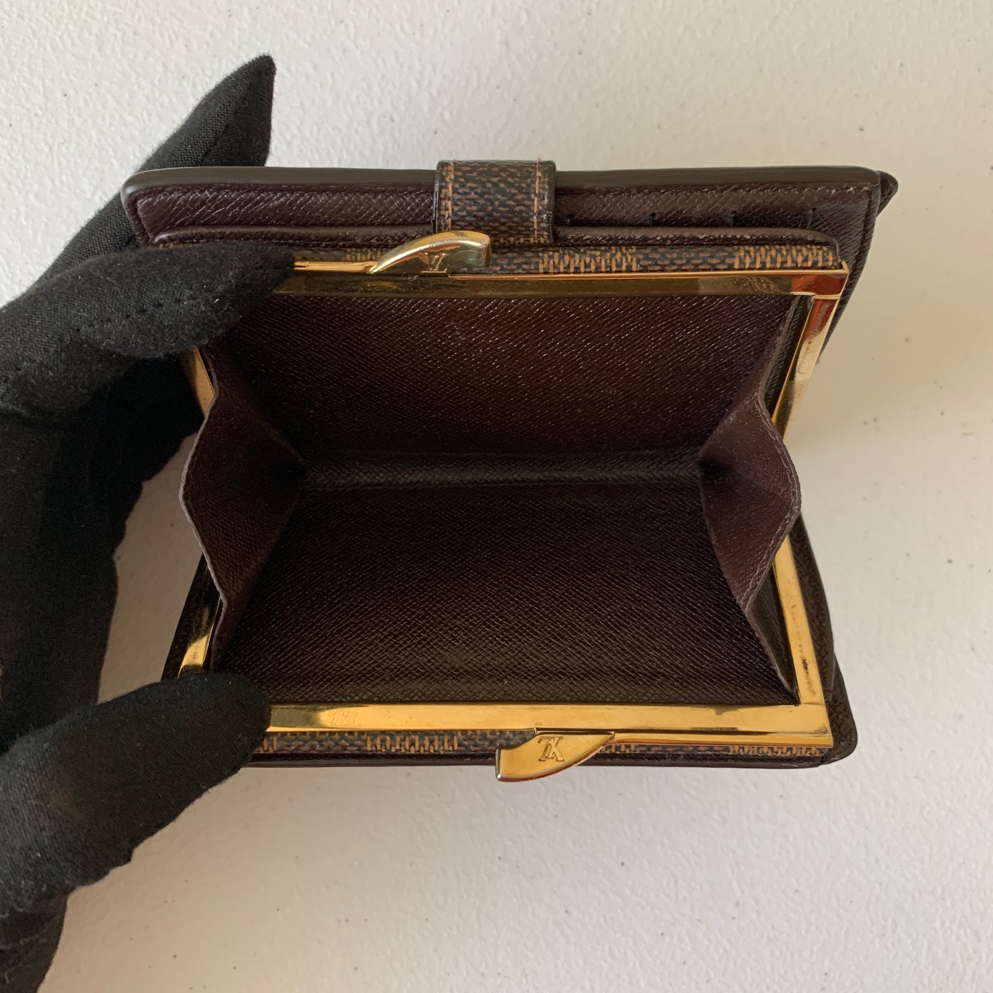 Louis Vuitton brown damier wallet MI0052 authentic with COA
