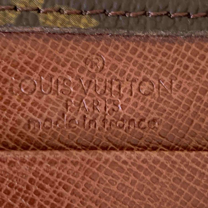 Louis Vuitton unisex monogram trifold compact wallet authentic with COA