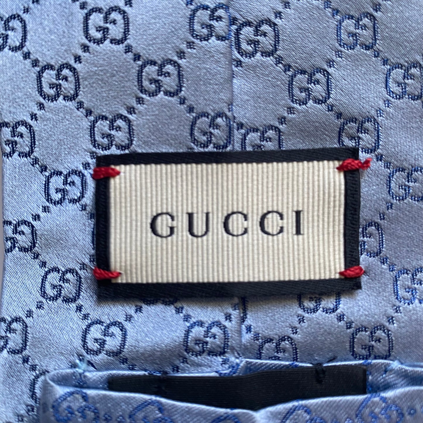 Gucci GG monogram blue silk neck tie Authentic with coa