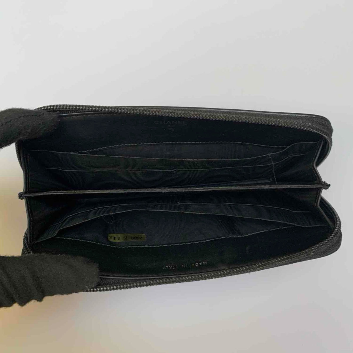 Chanel CC black caviar leather wallet authentic with COA 7.5x4
