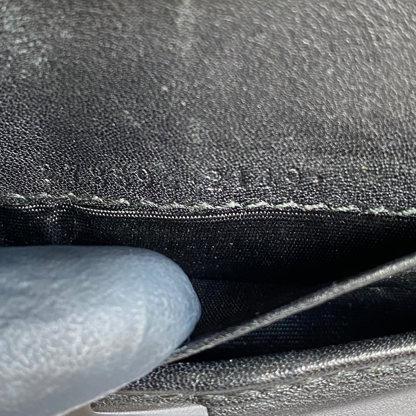 Gucci men’s bifold micro GG black leather wallet Authentic with COA