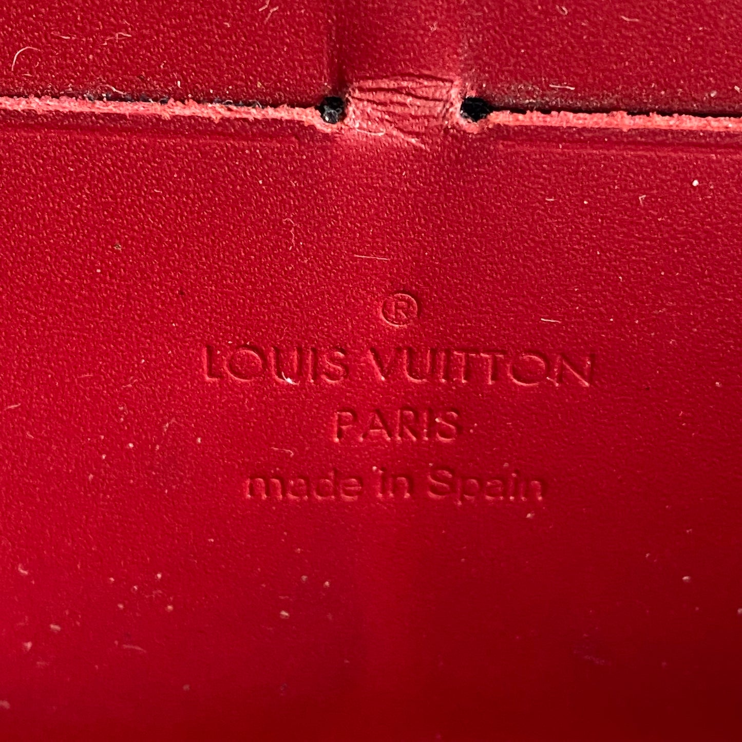 Louis Vuitton red monogram vernis zippy wallet CA4078 Authentic with coa 7.7x4